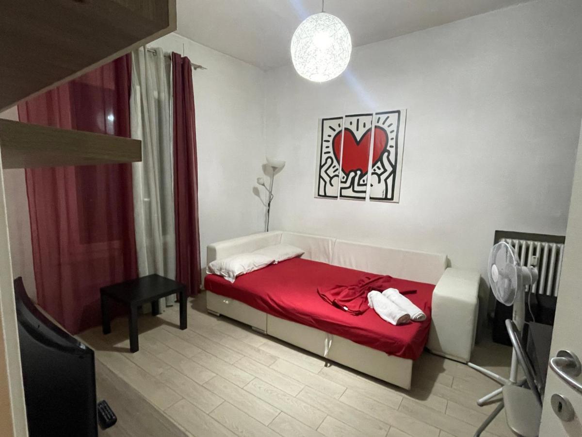 The Red Apartment2 Milán Exteriér fotografie